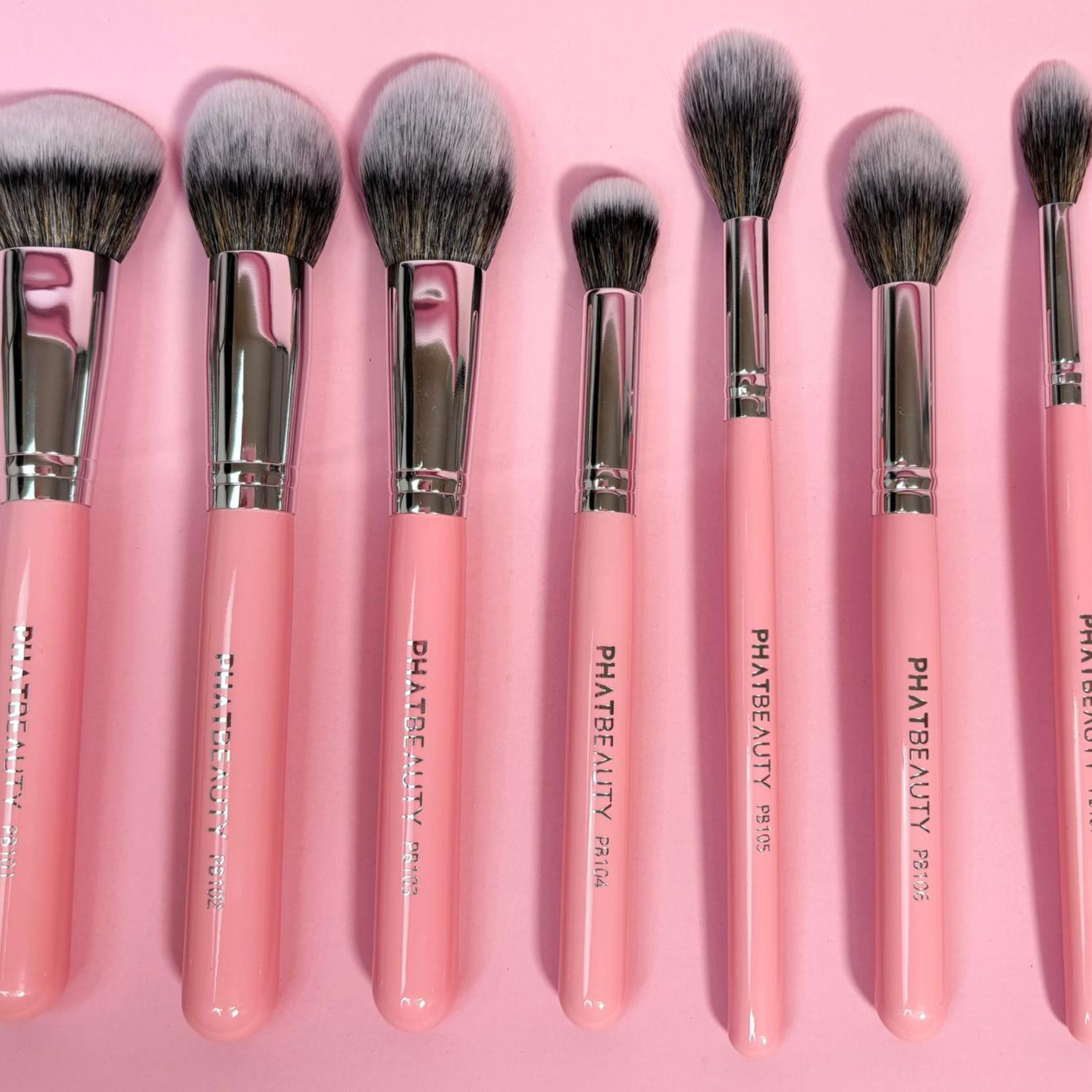 narrow fluffy face brush